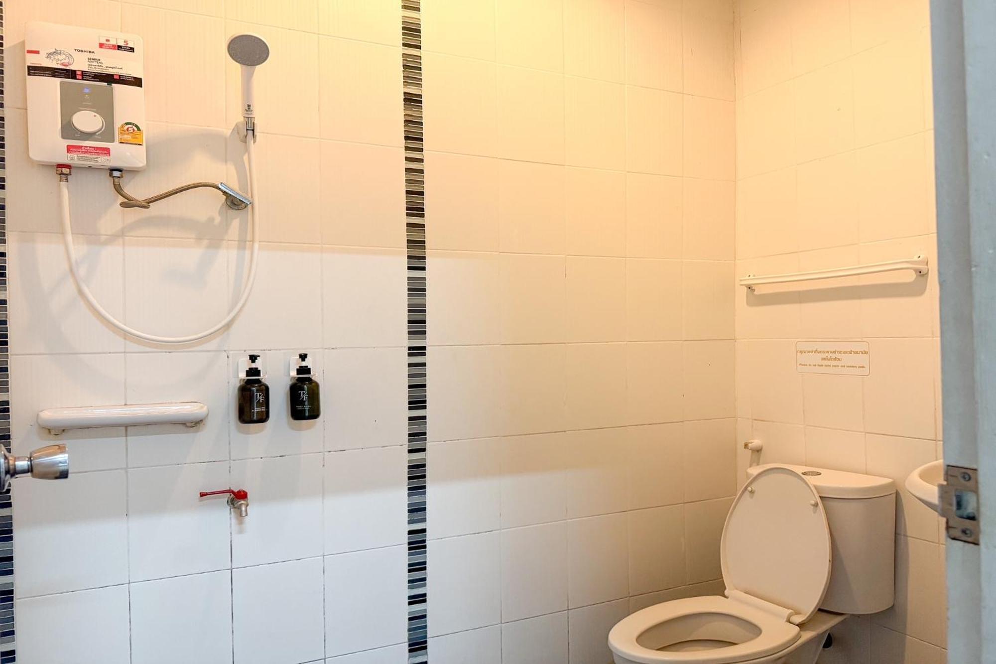 Tf Apartment Chiang Mai Eksteriør bilde